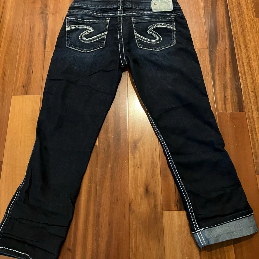 Women’s Silver Frances Capris size W29. - Picture 2 of 2